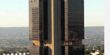 Antes tarde do que nunca: Governo sinaliza compromisso em equacionamento do problema fiscal e dólar cai para R$ 6,12