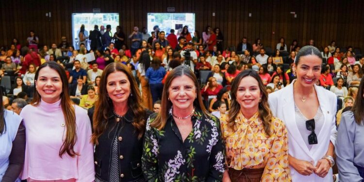 Assembleia Legislativa promove tarde de diálogos sobre os desafios das mulheres na sociedade e na política