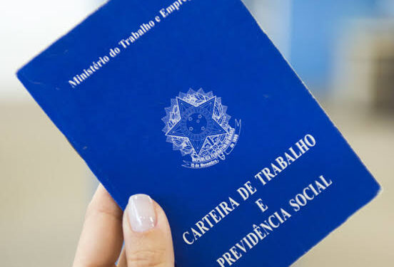 Beneficiários do PIS/Pasep no exercício do ano 2023 enfrentam problemas no recebimento do pagamento