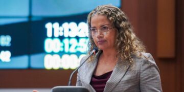 Caso dos prints: Mical exibe imagens de blogueiro na Alema, faz sugestão a Camarão e diz que acionará Justiça