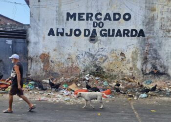 Diante da omissão do prefeito Braide, feirantes e consumidores fazem apelo ao governador Carlos Brandão para revitalização do mercado do Anjo da Guarda.