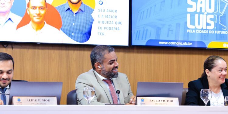 Câmara aprova reajuste salarial de 8,5% para servidores efetivos