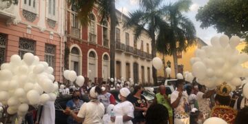 PROCISSÃO DOS ORIXÁS: Vereador Astro de Ogum comanda homenagem a São Luís Rei de França e N. S. da Vitória