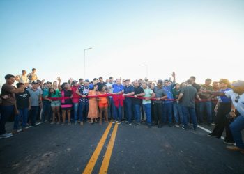 Orleans Brandão destaca a grandiosidade da Avenida Metropolitana durante entrega da segunda etapa da via neste sábado