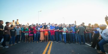 Orleans Brandão destaca a grandiosidade da Avenida Metropolitana durante entrega da segunda etapa da via neste sábado