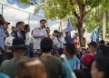Orleans Brandão recebe apoio da prefeita Paula do Quininha e de lideranças durante caminhada em Itinga