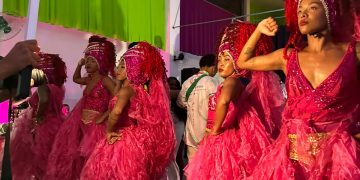 Turma de Mangueira tira projeto do papel e coloca Carnaval 2027 em movimento no João Paulo